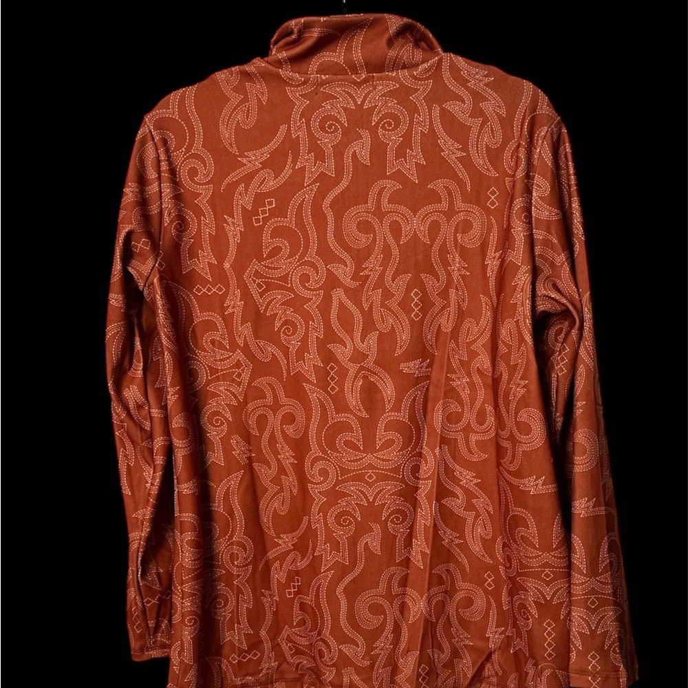 Women's Rust Patterned Pullover - Picture 5 of 5